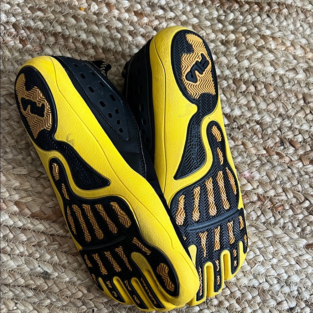 Fila Black and Yellow Athletic Shoes - Picture 4 of 5
